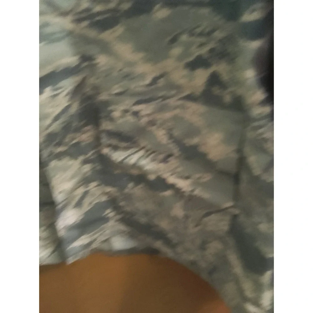 Air Force Military Camo Jacket Mens Size 44R Digital Camouflage Utility Coat